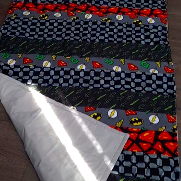 Quilt - Picture 1 of 2